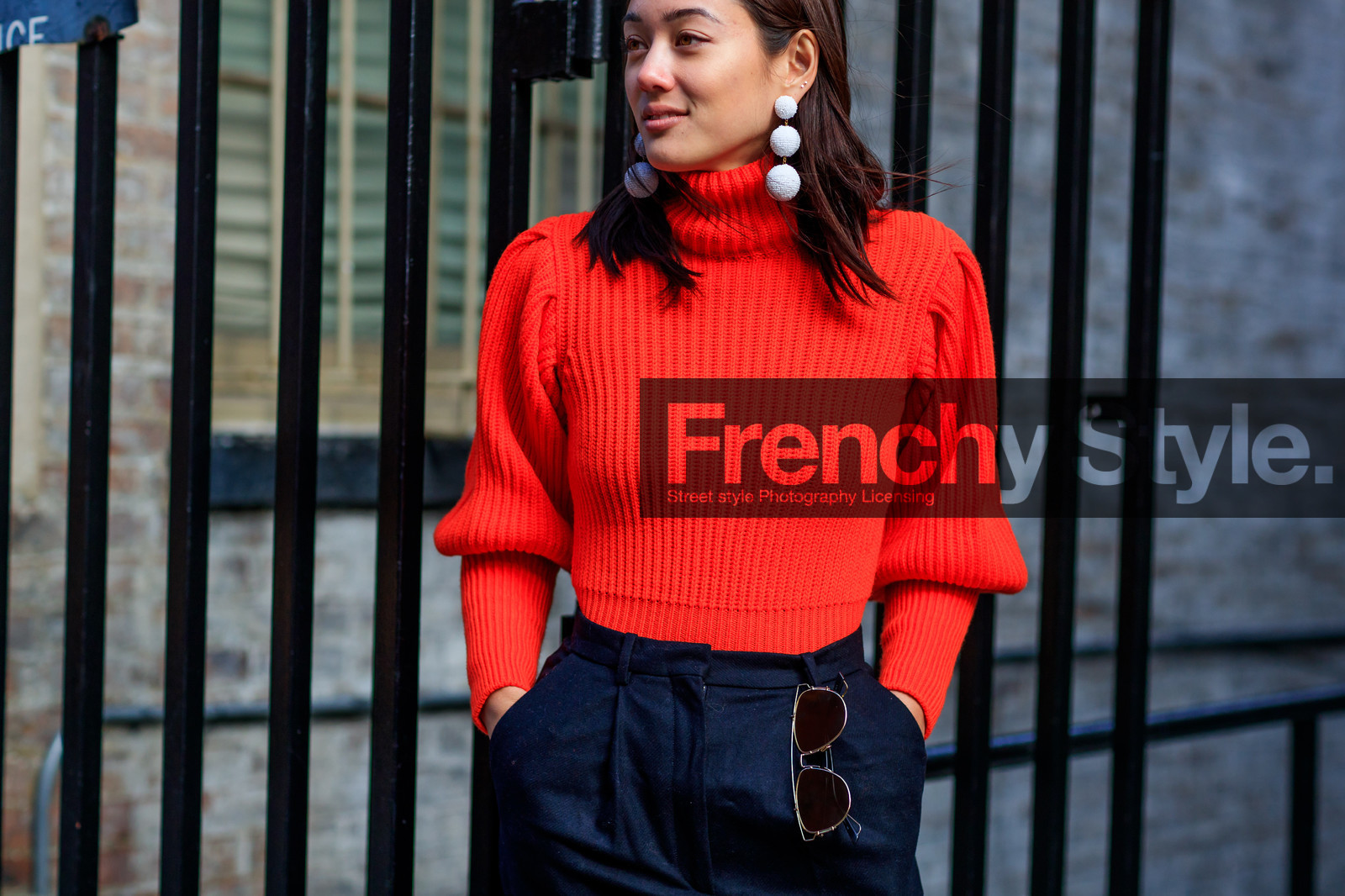 atmosphere details, AUTUMN WINTER 2017-2018, AW 17-18, black pants, detail, earrings, FALL WINTER 2017-2018, fashion week, frenchystyle, FW, FW 17-18, high waist, horizontal, jonathan paciullo, kim jones, NEW YORK, NYFW, red sweater, street style, trousers, turtleneck sweater