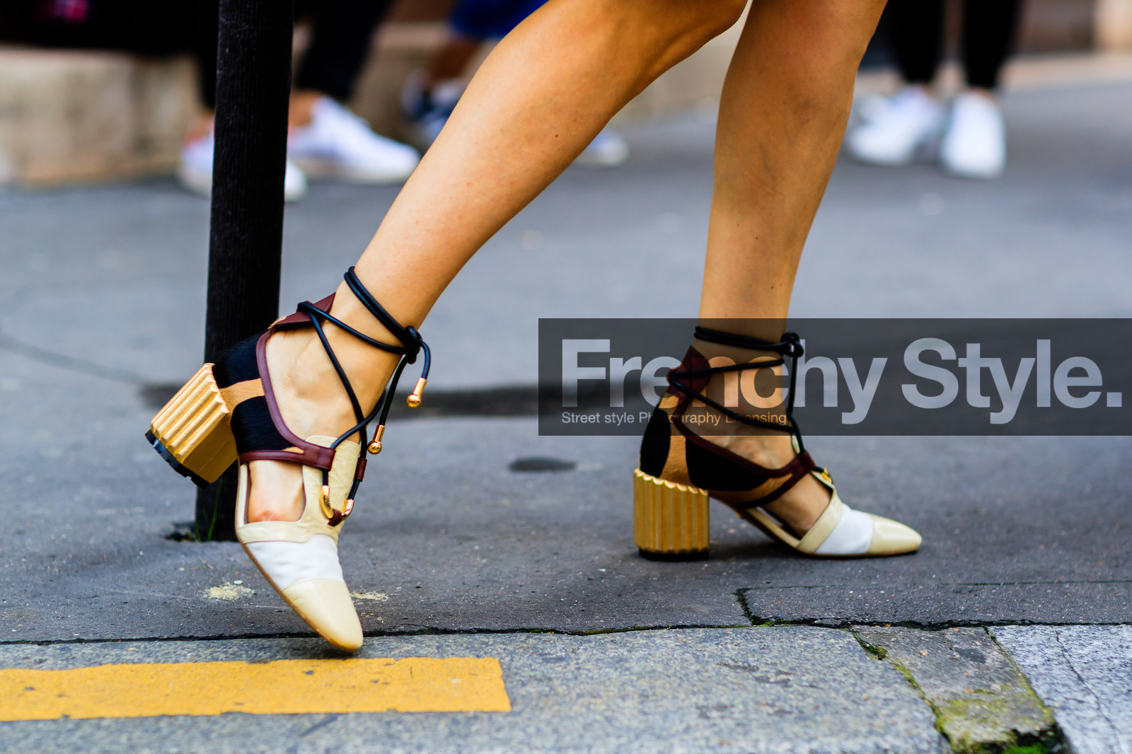 atmosphere details, AUTUMN WINTER 2016-2017, AW 16-17, beige, black, bordeaux, burgundy, detail, FALL WINTER 2016-2017, fashion week, frenchystyle, FW, FW 16-17, golden details, golden heel, graphic shoes, HAUTE COUTURE, horizontal, jonathan paciullo, lace up shoes, leather shoes, MENSWEAR, PARIS, PFW, street style