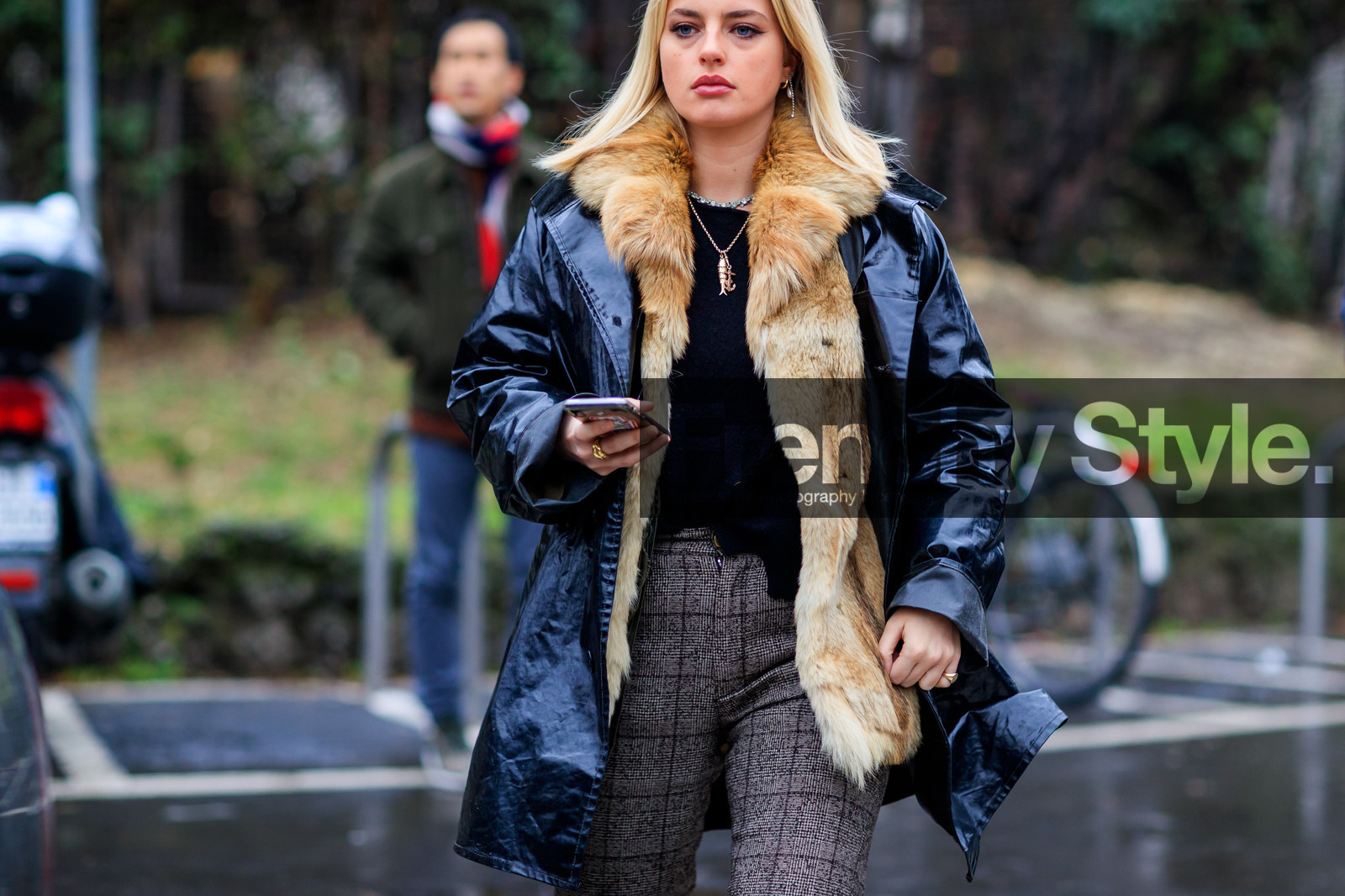 black jacket, brown pants, checked, fur jacket, graphic pants, leather jacket, natural fur, necklace, plaid, printed pants, trousers, fashion week, frenchystyle, FW, jonathan paciullo, street style, MFW, MILAN, AUTUMN WINTER 2018-2019, FALL WINTER 2018-2019, FW 18-19, horizontal, atmosphere details