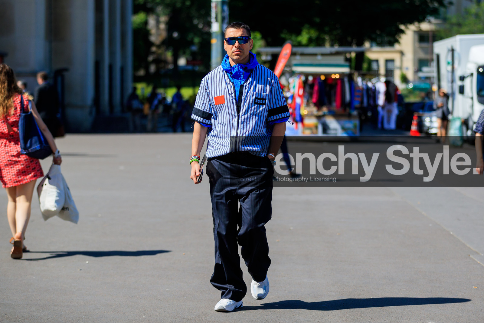 fashion week, frenchystyle, FW, jonathan paciullo, street style, PFW, PARIS, SPRING SUMMER 2019, SS 19, horizontal, atmosphere details, full length