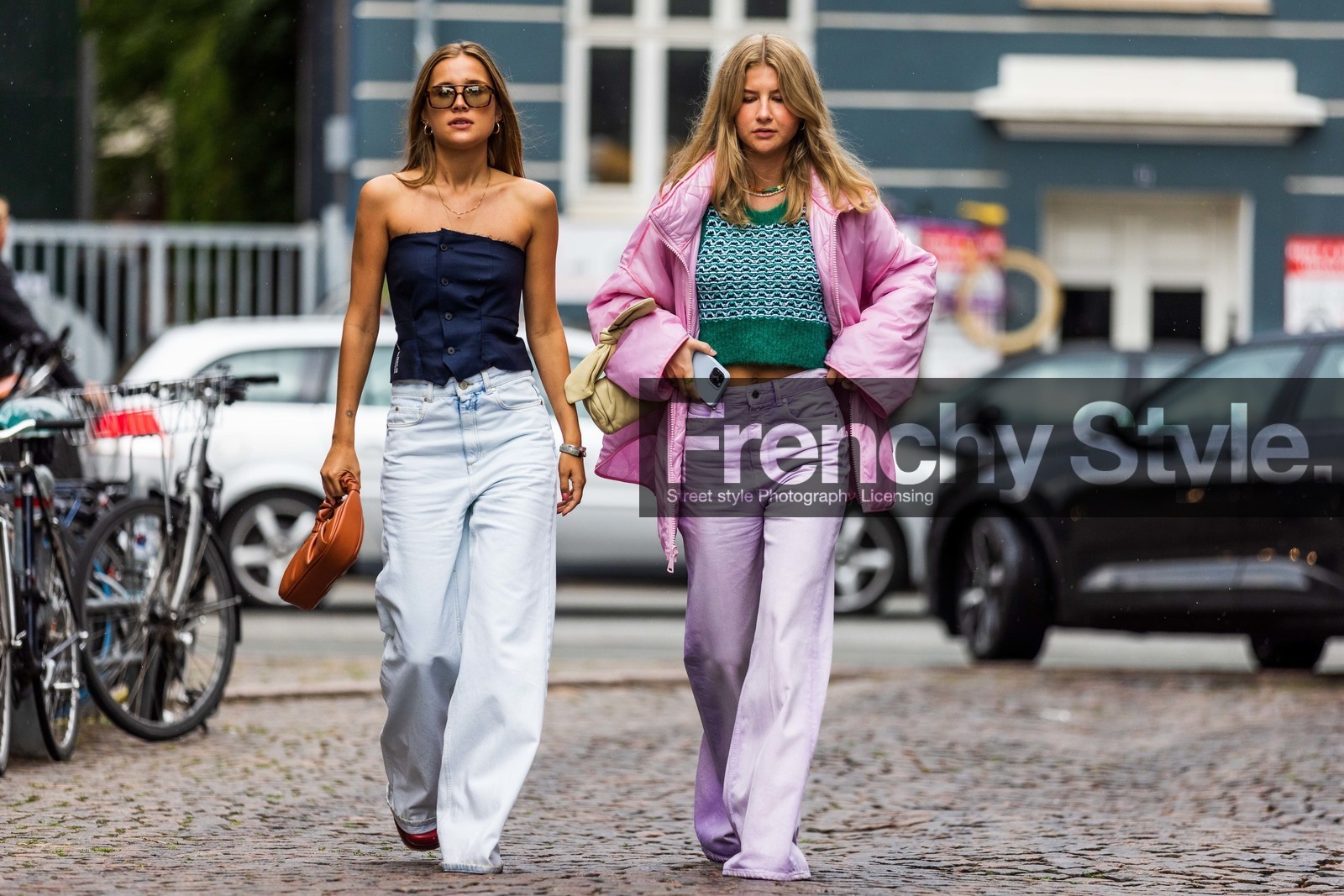 Tippie Hogh, Chloé Monchamp, pink coat, pink jeans, light pink coat, light pink jeans, oversize jeans, flare jeans, down jacket, pink down jacket, green pullover, jacquard pullover, cropped pullover, strapless top, light blue jeans, denim, button top, aviator sunglasses, scale sunglasses, loose jeans, navy blue top, fashion week, frenchystyle, FW, jonathan paciullo, street style, SPRING SUMMER 2022, SS 22, COPENHAGEN, CPHFW, atmosphere details, horizontal, full length