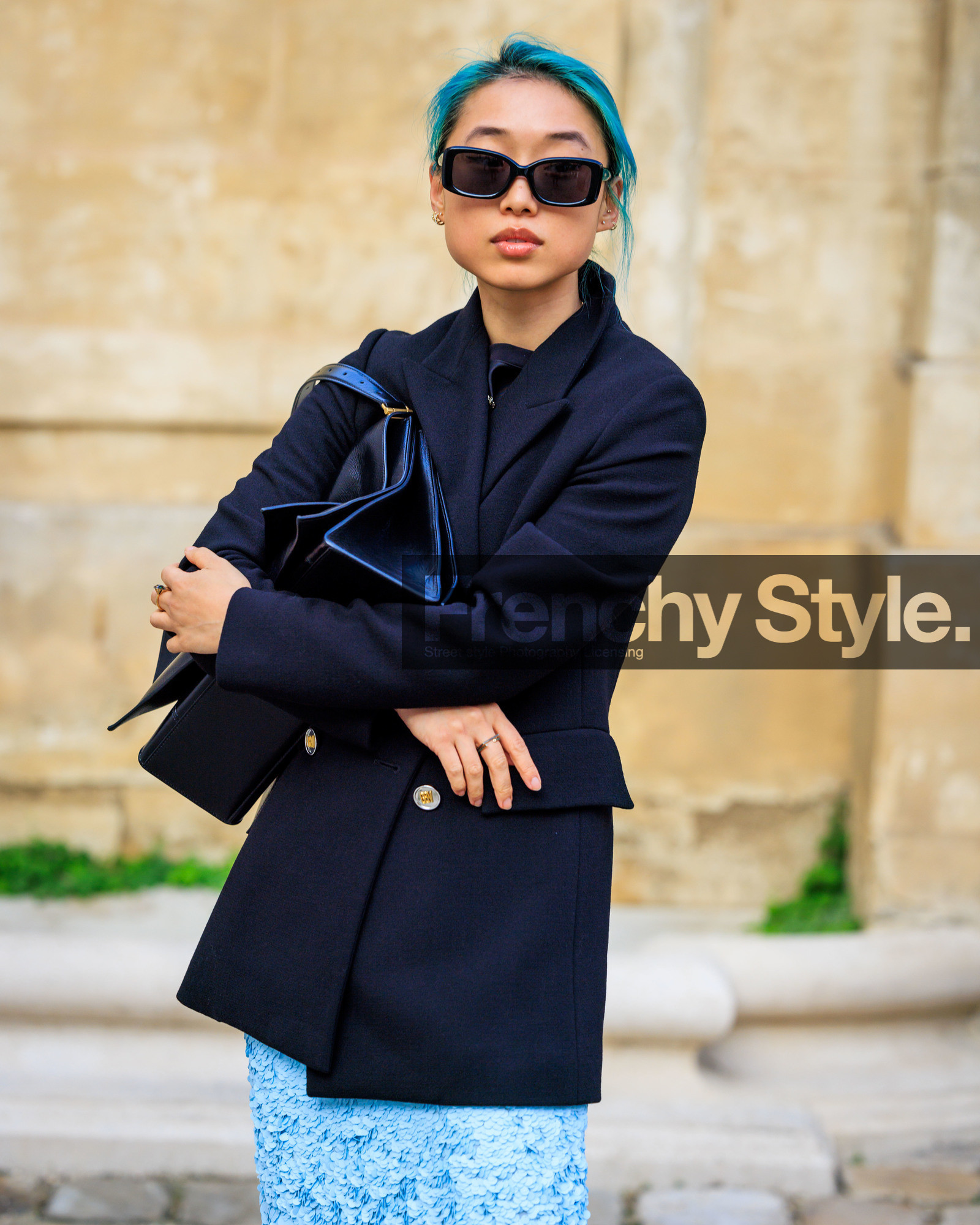 PARIS, PFW, fashion week, frenchystyle, FW, jonathan paciullo, street style, SPRING SUMMER 2024, SS 24, vertical, atmosphere details, detail
