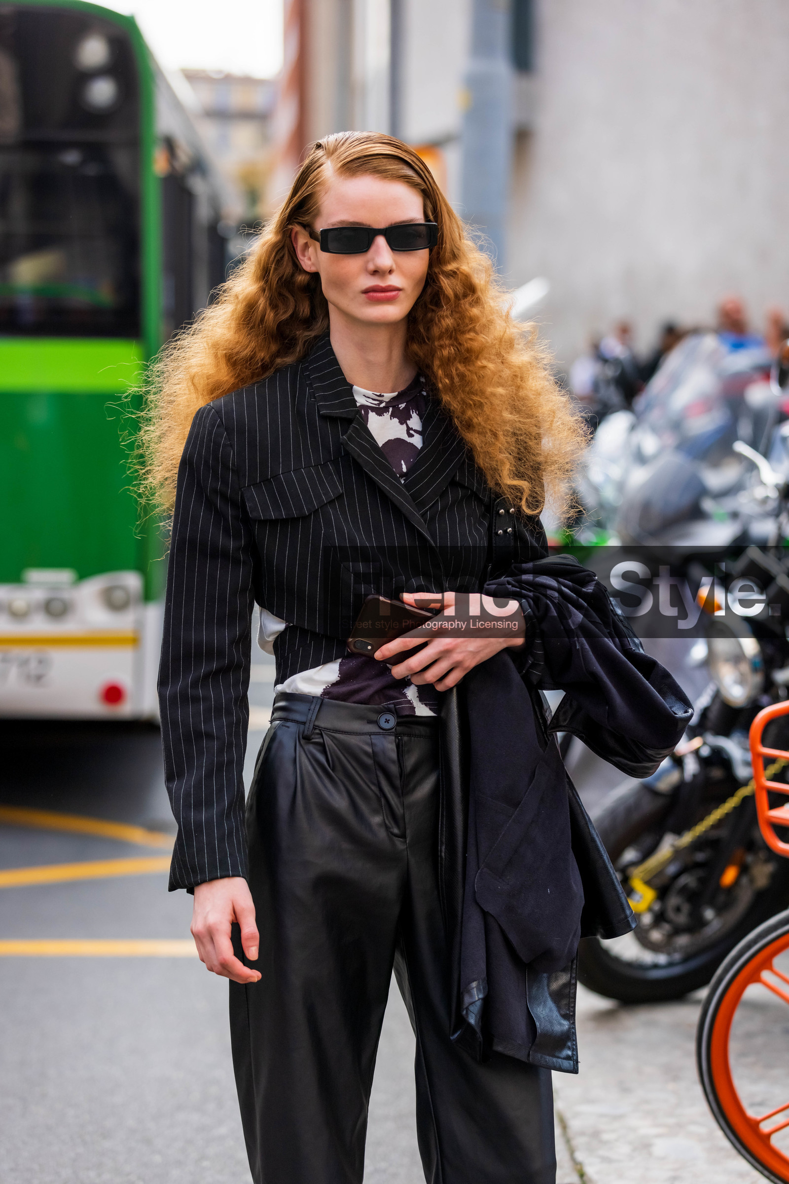 black blazer, black jacket, black pants, crimped hair, cut out, fine stripes, hair style, leather pants, lines jacket, square sunglasses, stripes, stripped jacket, sunglasses, fashion week, frenchystyle, FW, jonathan paciullo, street style, MFW, MILAN, SPRING SUMMER 2022, SS 22, vertical, atmosphere details, detail
