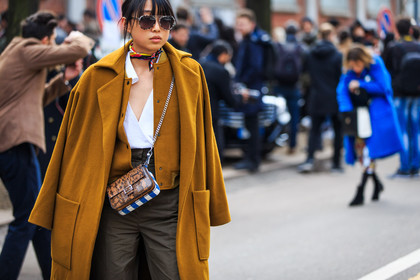 animal print, atmosphere details, AUTUMN WINTER 2016-2017, AW 16-17, brown bag, camel coat, camel jacket, detail, FALL WINTER 2016-2017, fashion week, fendi, frenchystyle, FW, FW 16-17, graphic bag, green pants, high waist, horizontal, jonathan paciullo, kaki pants, leather bag, LFW, LONDON, margaret, zhang, MENSWEAR, over the shoulder, snake print, street style, striped bag, stripes, suede shoes, sunglasses, sweatpants, teddy jacket, tied up scarf, trousers, white shirt