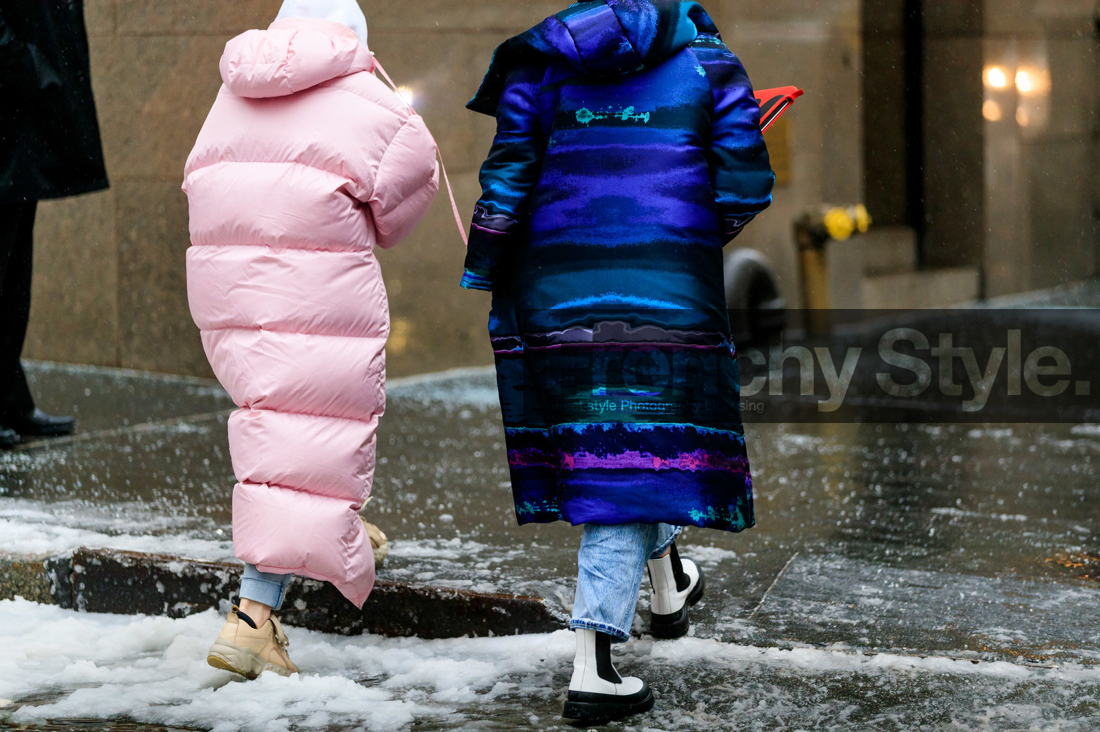 beige sneakers, blue coat, down jacket, graphic jacket, leather shoes, pink coat, printed jacket, trousers, white boots, street style, jonathan paciullo, frenchystyle, NYFW, NEW YORK, AUTUMN WINTER 2019-2020, AW 19-20, FALL WINTER 2019-2020, FW 19-20, FW, fashion week, atmosphere details, horizontal, detail