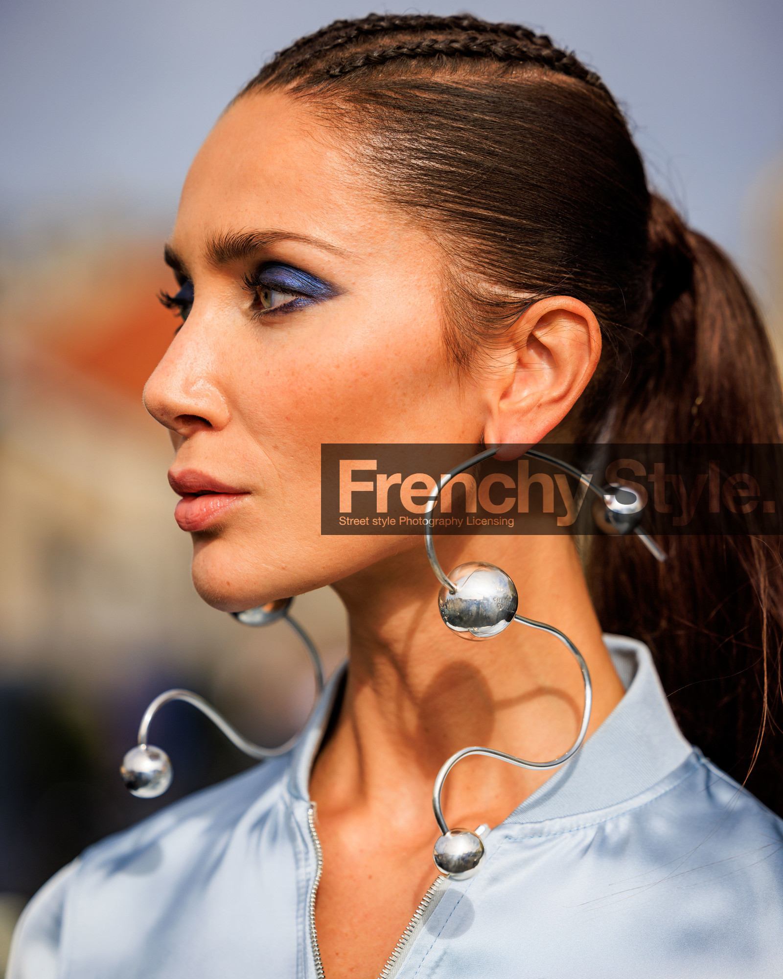 PARIS, PFW, fashion week, frenchystyle, FW, jonathan paciullo, street style, SPRING SUMMER 2024, SS 24, vertical, atmosphere details, detail