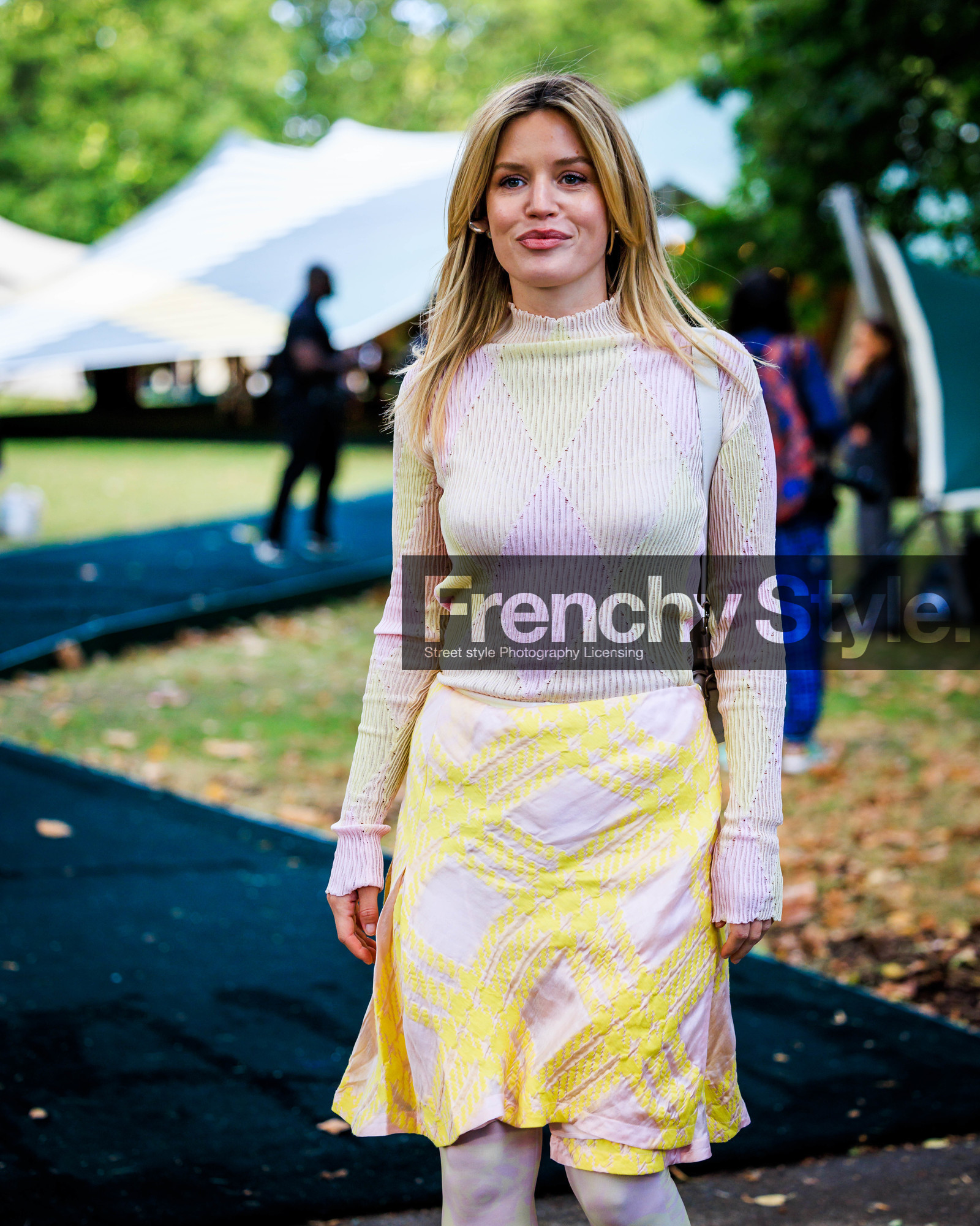 fashion week, frenchystyle, FW, jonathan paciullo, street style, LFW, LONDON, atmosphere details, detail, SPRING SUMMER 2024, SS 24