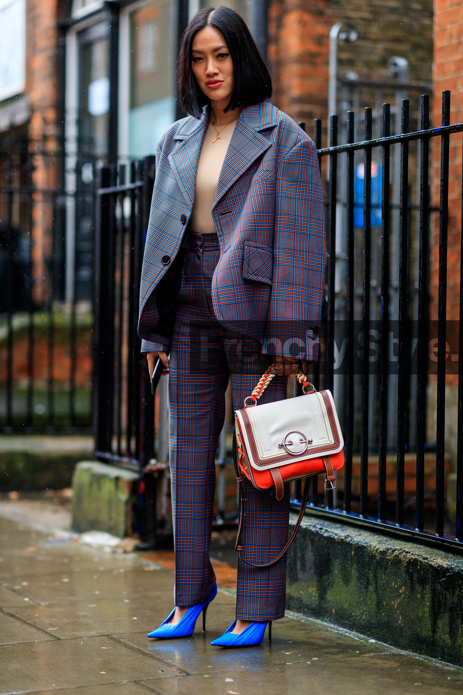 balenciaga, beige top, blue shoes, checked, graphic bag, graphic jacket, graphic pants, grey jacket, grey pants, grey suit, high heels, jw anderson, leather bag, leather shoes, plaid, printed bag, printed jacket, printed pants, Tiffany Hsu, trousers, white bag, LONDON, LFW, fashion week, frenchystyle, FW, jonathan paciullo, street style, AUTUMN WINTER 2019-2020, AW 19-20, FW 19-20, FALL WINTER 2019-2020, vertical, full length