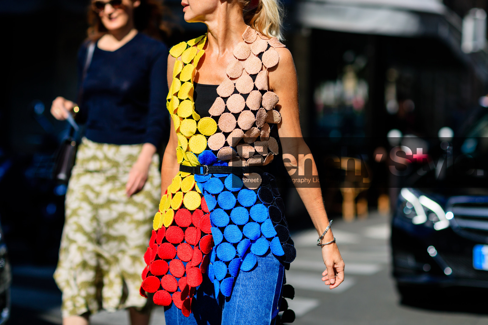 atmosphere details, beige, blue, blue denim, denim pants, detail, fashion week, frenchystyle, FW, geometric, graphic top, horizontal, jeans, jonathan paciullo, multicolor, PARIS, PFW, red, SPRING SUMMER 2017, SS 17, street style, trousers, turquoise, yellow