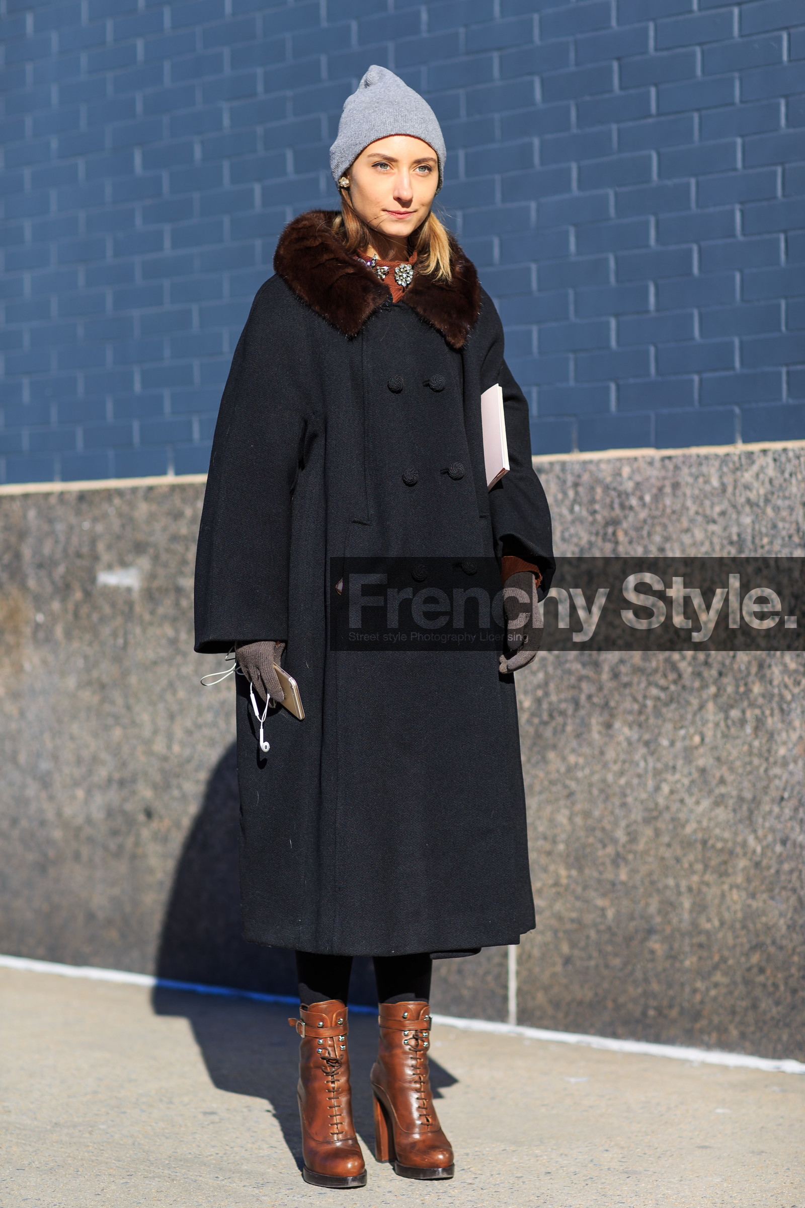 AUTUMN WINTER 2016-2017, AW 16-17, black coat, brooch, brown boots, brown fur, brown gloves, camel boots, fashion week, frenchystyle, full length, fur collar, FW, FW 16-17, grey beanie, high boots, high heels, jenny walton, jonathan paciullo, lace up shoes, leather boots, NEW YORK, NYFW, street style, vertical, woman