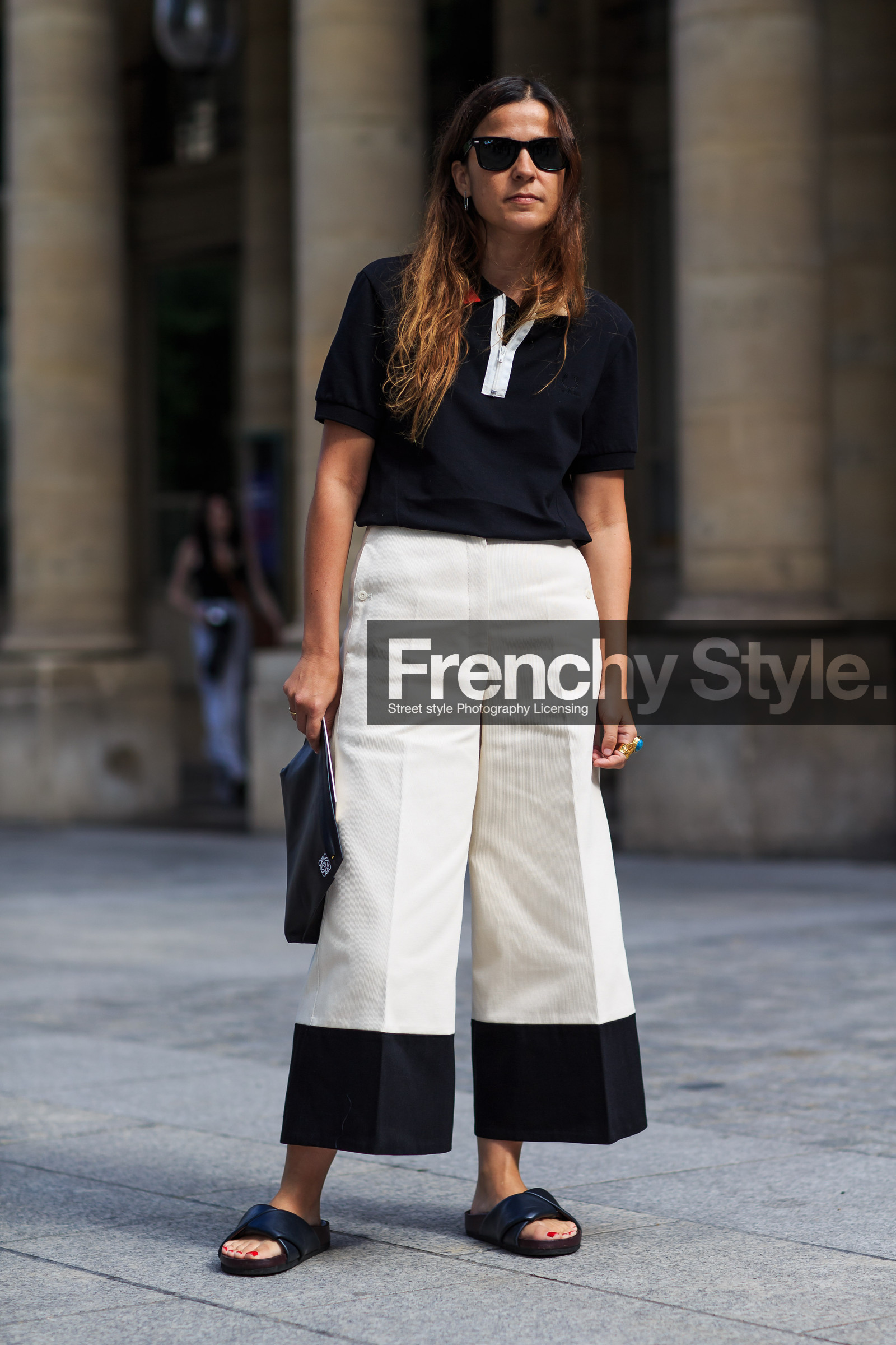 black bag, black clutch, black polo, black sandals, black top, céline, fashion week, frenchystyle, full length, FW, jonathan paciullo, loewe, MENSWEAR, PARIS, PFW, ray ban, SPRING SUMMER 2017, SS 17, street style, sunglasses, trousers, vertical, white pants, wide pants