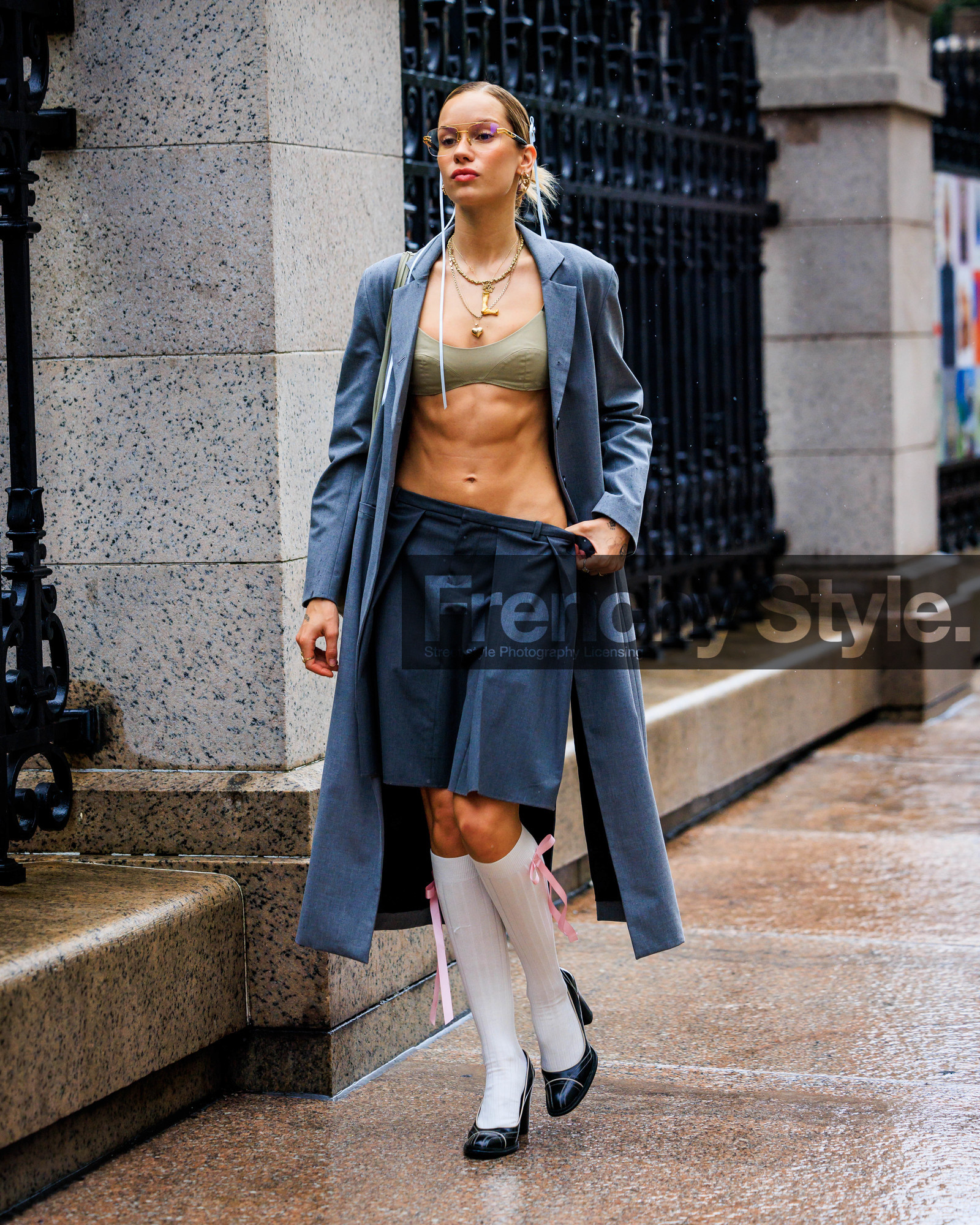 jonathan paciullo, FW, frenchystyle, fashion week, street style, vertical, detail, atmosphere details, NYFW, NEW YORK, SPRING SUMMER 2024, SS 24