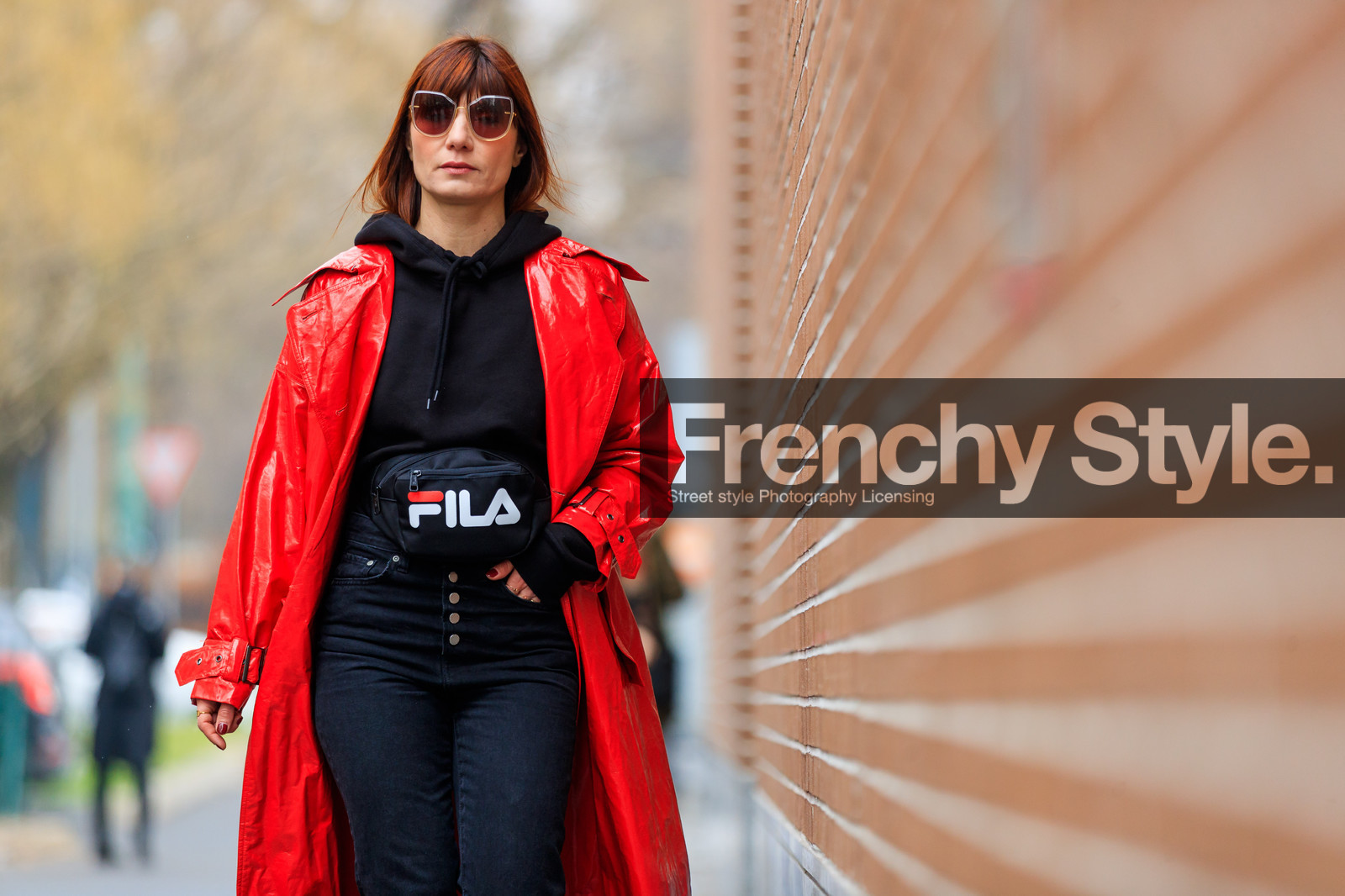 black bag, black denim, black sweater, denim pants, fanny pack, fila, graphic bag, hoodie, jeans, leather bag, leather coat, printed bag, red coat, sunglasses, trousers, fashion week, frenchystyle, FW, jonathan paciullo, street style, MFW, MILAN, AUTUMN WINTER 2018-2019, FALL WINTER 2018-2019, FW 18-19, horizontal, atmosphere details