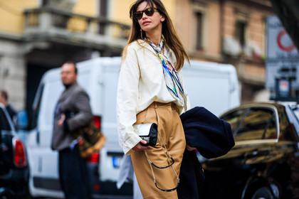 atmosphere details, AUTUMN WINTER 2016-2017, AW 16-17, beige pants, camel pants, Clara Racz, detail, FALL WINTER 2016-2017, fashion week, frenchystyle, FW, FW 16-17, gingham, horizontal, jonathan paciullo, leather pants, LFW, LONDON, MENSWEAR, plaid, street style, sunglasses, tied up scarf, trousers, white blouse