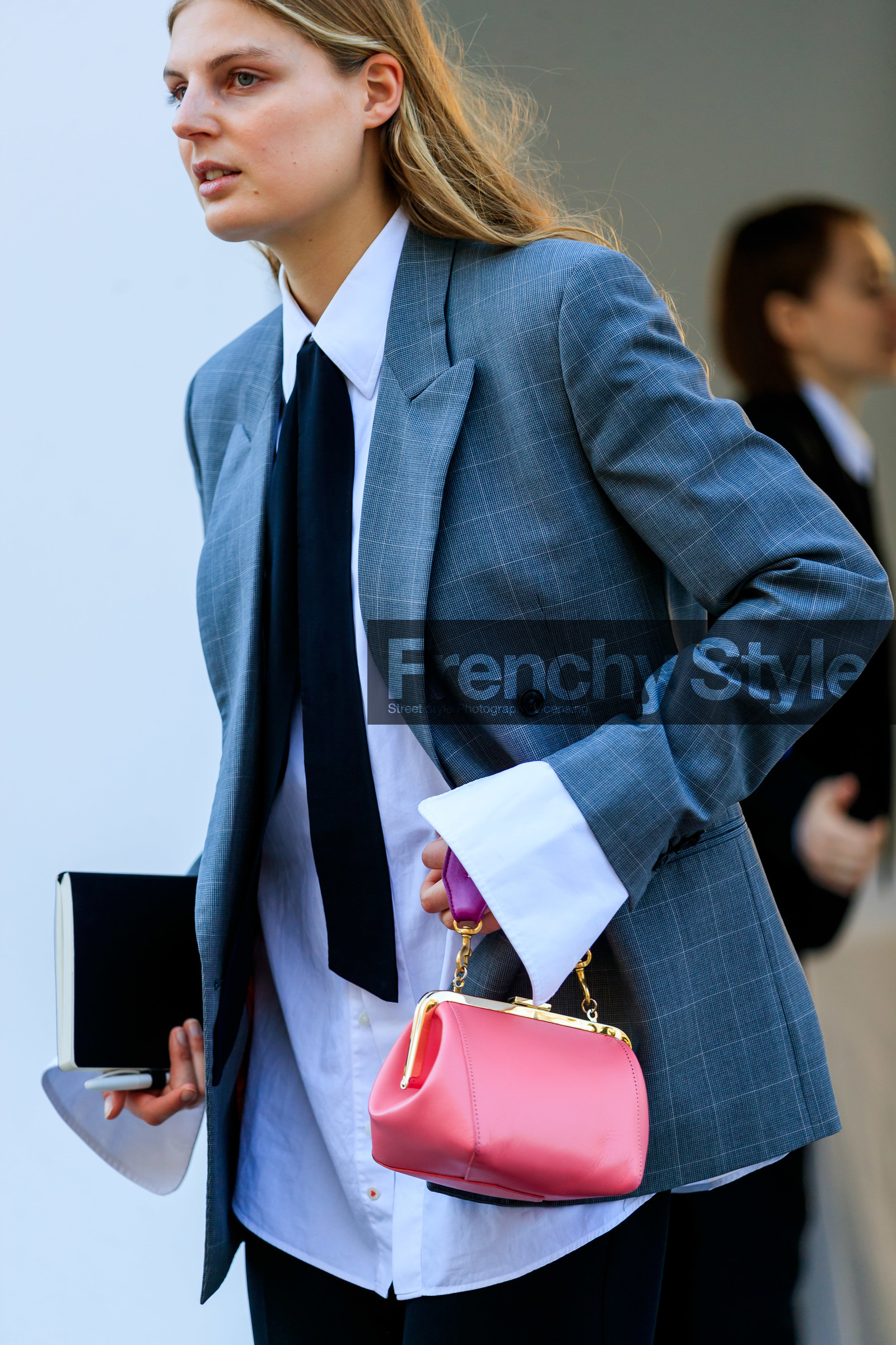 black pants, black tie, blazer, checked, claire beermann, graphic jacket, grey jacket, leather bag, pink bag, plaid, printed jacket, trousers, white shirt, fashion week, frenchystyle, FW, jonathan paciullo, street style, PFW, PARIS, AUTUMN WINTER 2019-2020, AW 19-20, FALL WINTER 2019-2020, FW 19-20, vertical, atmosphere details, detail