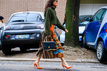 atmosphere details, AUTUMN WINTER 2017-2018, AW 17-18, black bag, brown skirt, detail, embroidered skirt, FALL WINTER 2017-2018, fashion week, fendi, floral, flower, frenchystyle, fur skirt, FW, FW 17-18, giovanna battaglia, green sweater, high heels, horizontal, jonathan paciullo, leather bag, leather shoes, MFW, MILAN, orange shoes, street style, sunglasses