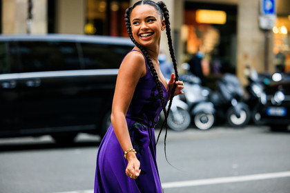 braided tales, purple dress, close up, bracelet, long, braids, fashion week, frenchystyle, FW, jonathan paciullo, street style, PARIS, PFW, SPRING SUMMER 2022, SS 22, atmosphere details, detail, horizontal, paola locatelli