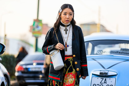black jacket, black skirt, blazer, choker, graphic skirt, gucci, hair clip, leather bag, leather jacket, necklace, printed skirt, white bag, white sweater, yuwei zhangzou, fashion week, frenchystyle, FW, jonathan paciullo, street style, MFW, MILAN, AUTUMN WINTER 2019-2020, AW 19-20, FALL WINTER 2019-2020, FW 19-20, atmosphere details, detail, horizontal