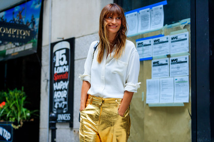 atmosphere details, black and white bag, black bag, caroline de maigret, chanel, detail, fashion week, frenchystyle, FW, golden pants, horizontal, jonathan paciullo, leather bag, NEW YORK, NYFW, shiny pants, SPRING SUMMER 2018, SS 18, street style, trousers, white shirt
