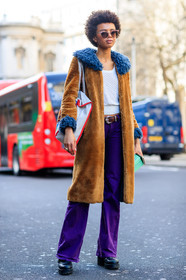 black shoes, blue fur, brown belt, brown coat, brown fur, fur collar, high heels, leather bag, leather belt, leather shoes, purple pants, sunglasses, tote bag, trousers, white knit, fashion week, frenchystyle, FW, jonathan paciullo, street style, LFW, LONDON, AUTUMN WINTER 2018-2019, AW 18-19, FALL WINTER 2018-2019, FW 18-19, vertical, full length