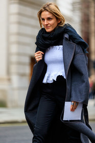 black pants, black scarf, gaia repossi, grey coat, trousers, white top, street style, jonathan paciullo, FW, frenchystyle, fashion week, LFW, LONDON, AUTUMN WINTER 2019-2020, AW 19-20, FW 19-20, FALL WINTER 2019-2020, vertical, atmosphere details, detail