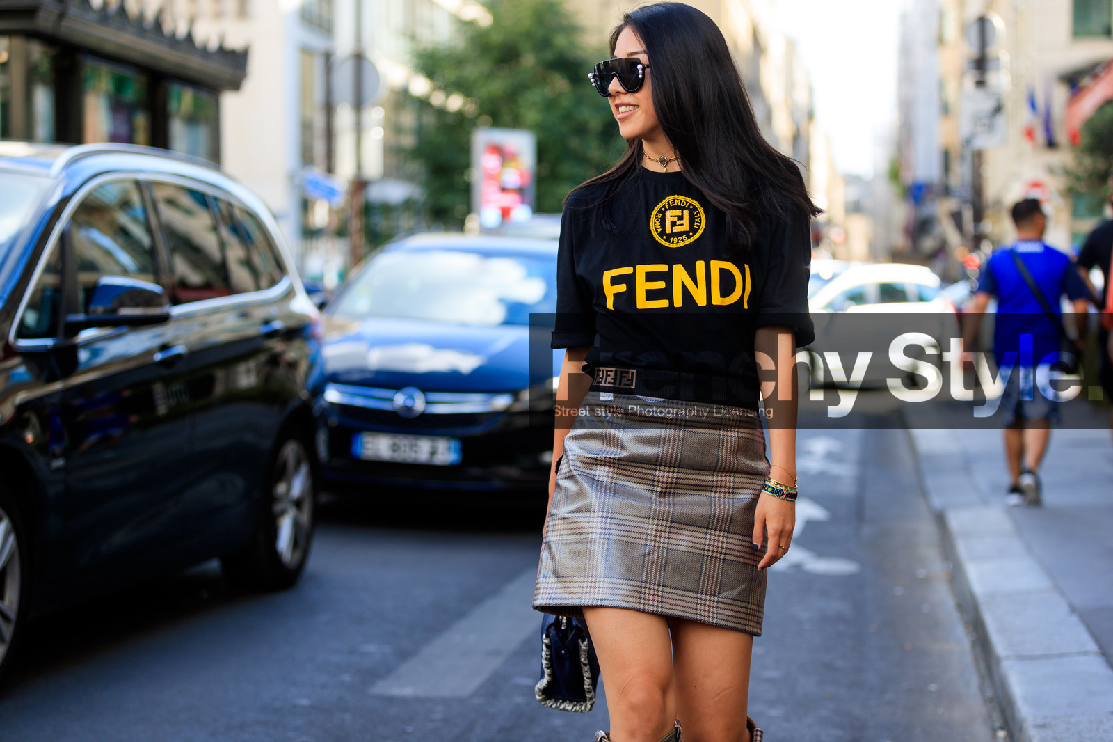 black bag, black t shirt, brown skirt, fendi, houndstooth pattern, leather bag, printed t shirt, sunglasses, PFW, fashion week, frenchystyle, FW, jonathan paciullo, street style, PARIS, horizontal, atmosphere details, detail, AUTUMN WINTER 2018-2019, FALL WINTER 2018-2019, FW 18-19, yuwei zhangzou