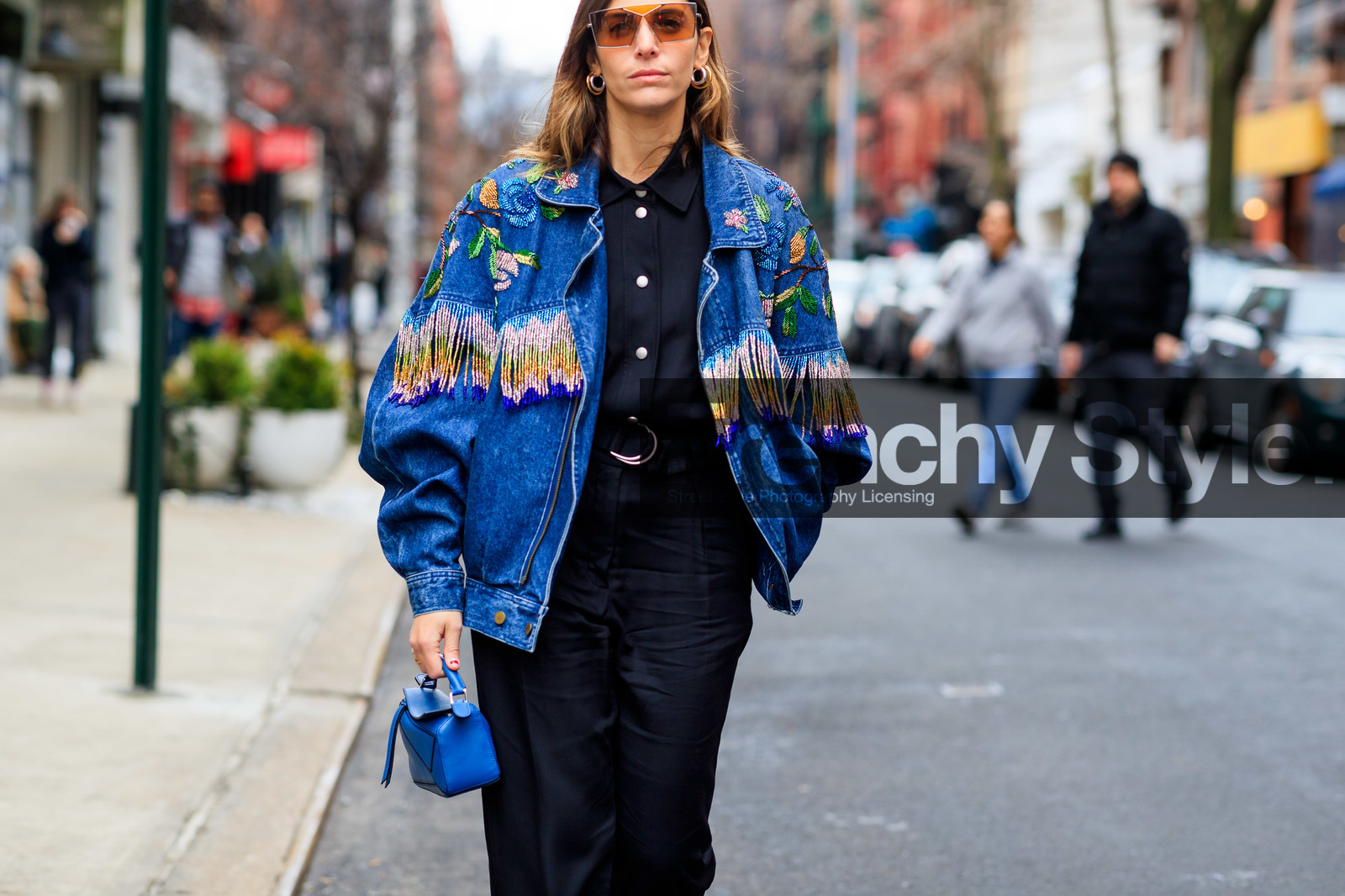 black jumpsuit, black pants, blue bag, blue denim, denim jacket, embroidered jacket, fringes, graphic jacket, jen wonders, leather bag, loewe, pearls, printed jacket, sunglasses, trousers, street style, jonathan paciullo, frenchystyle, NYFW, NEW YORK, AUTUMN WINTER 2019-2020, AW 19-20, FALL WINTER 2019-2020, FW 19-20, fashion week, FW, atmosphere details, horizontal, detail