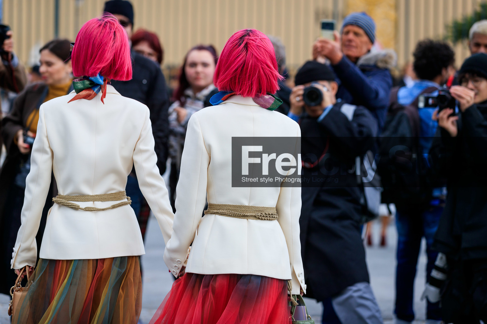 Ami and Aya Suzuki, white jacket, pink hair, dyed hair, dior jacket, dior bag, dior belt, dior skirt, belted jacket, rope belt, multicolor skirt, tulle skirt, pink skirt, rainbow skirt, back details, fashion week, frenchystyle, FW, jonathan paciullo, street style, PFW, PARIS, AUTUMN WINTER 2020-2021, FALL WINTER 2020-2021, FW 20-21, horizontal, detail, atmosphere details