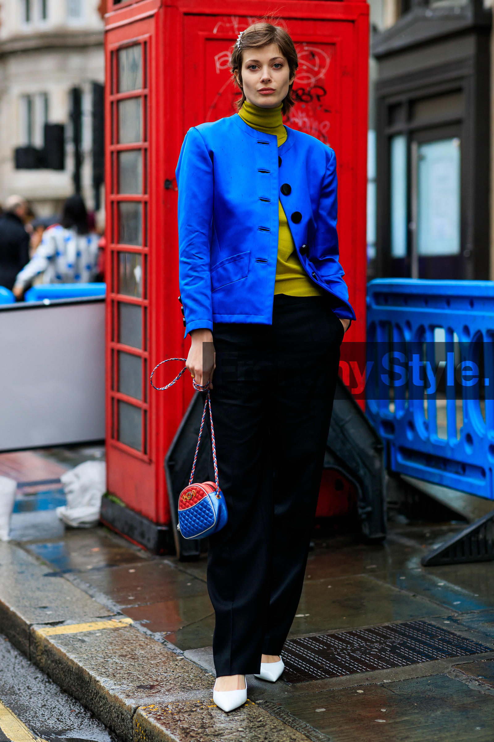 black pants, blue bag, blue jacket, graphic bag, green sweater, gucci, hair clip, larissa hofmann, leather bag, leather shoes, model, printed bag, red bag, short hair, trousers, white shoes, LONDON, LFW, fashion week, frenchystyle, FW, jonathan paciullo, street style, AUTUMN WINTER 2019-2020, AW 19-20, FW 19-20, FALL WINTER 2019-2020, vertical, full length