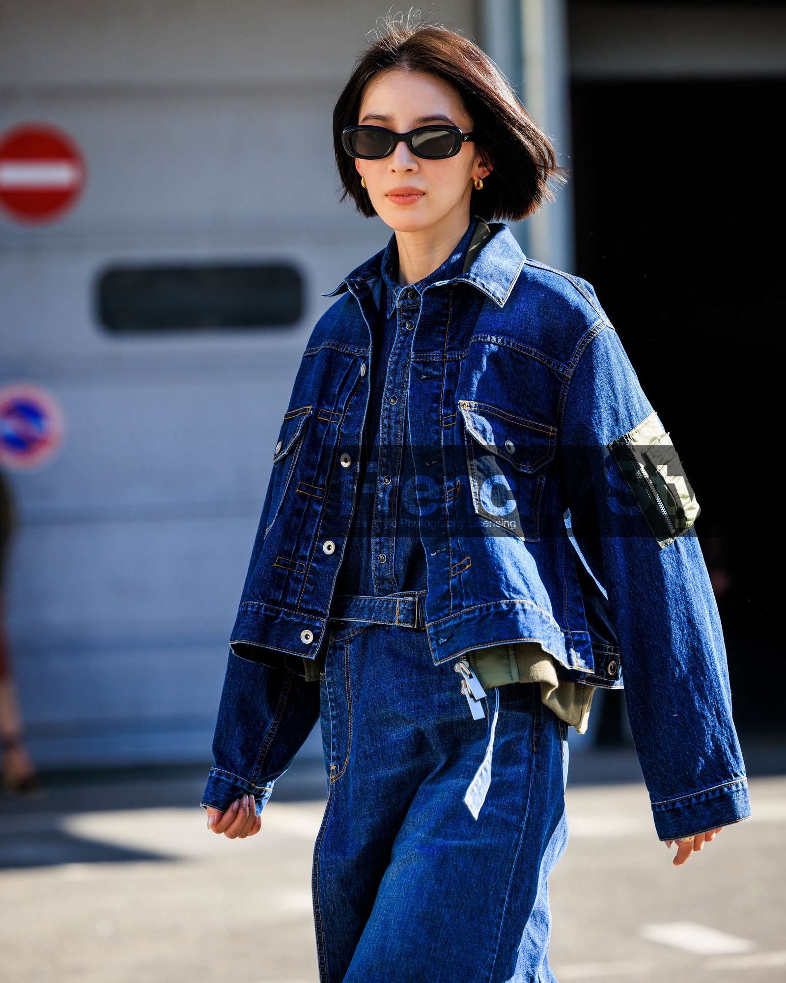 PARIS, PFW, fashion week, frenchystyle, FW, jonathan paciullo, street style, SPRING SUMMER 2024, SS 24, vertical, atmosphere details, detail