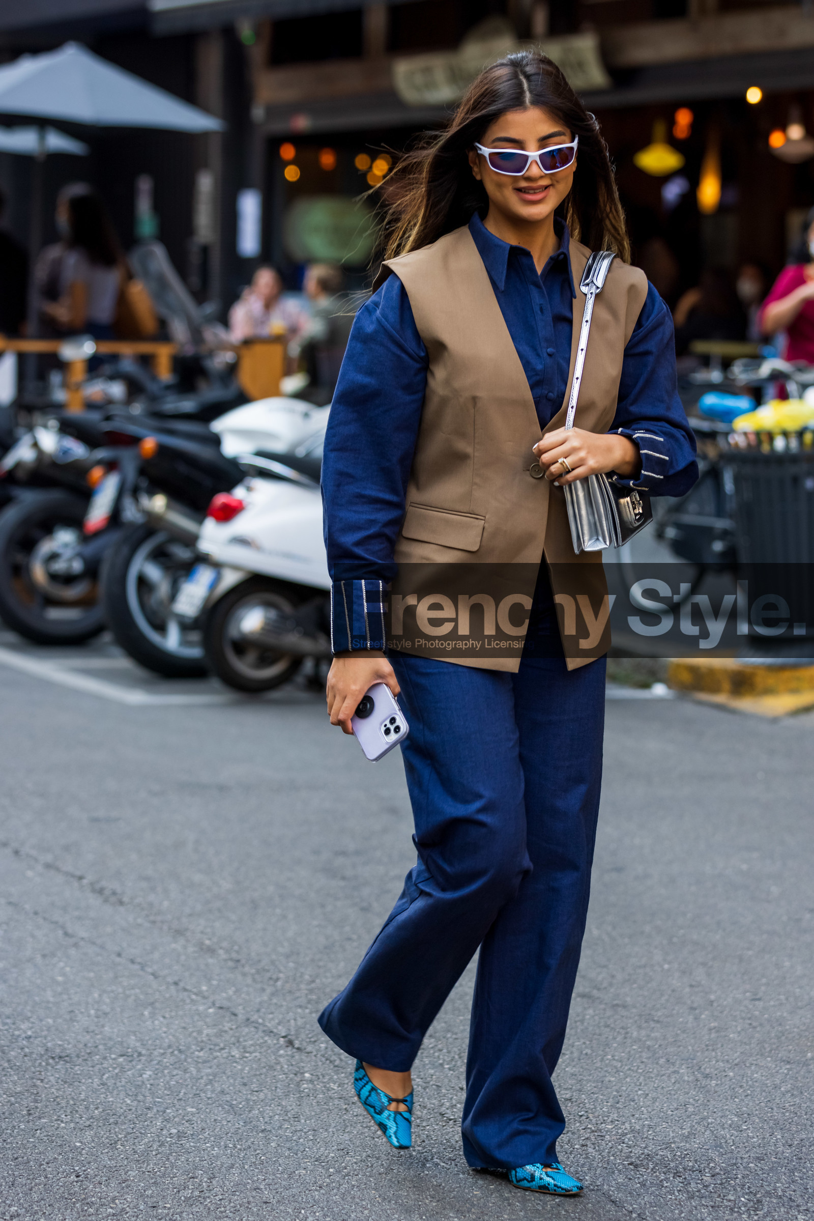 animal print, bag, blue pants, blue shirt, blue shoes, brown jacket, cuff detail, denim, jeans, long pants, Ola Farahat, print, printed shoes, python shoes, silver bag, sleveless blazer, sleveless jacket, sunglasses, white sunglasses, fashion week, frenchystyle, FW, jonathan paciullo, street style, MFW, MILAN, SPRING SUMMER 2022, SS 22, vertical, full length