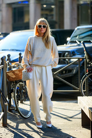jeanette madsen, white pants, white pullover, white sunglasses, white leather bag, white leather shoes, white total look, tailored pants, loose pants, square shape glasses, big sunglasses, quilted bag, shoulder bag, balenciaga bag, balenciaga pullover, sharp end shoes, fashion week, frenchystyle, FW, jonathan paciullo, street style, MFW, MILAN, AUTUMN WINTER 2020-2021, FALL WINTER 2020-2021, FW 20-21, vertical, full length