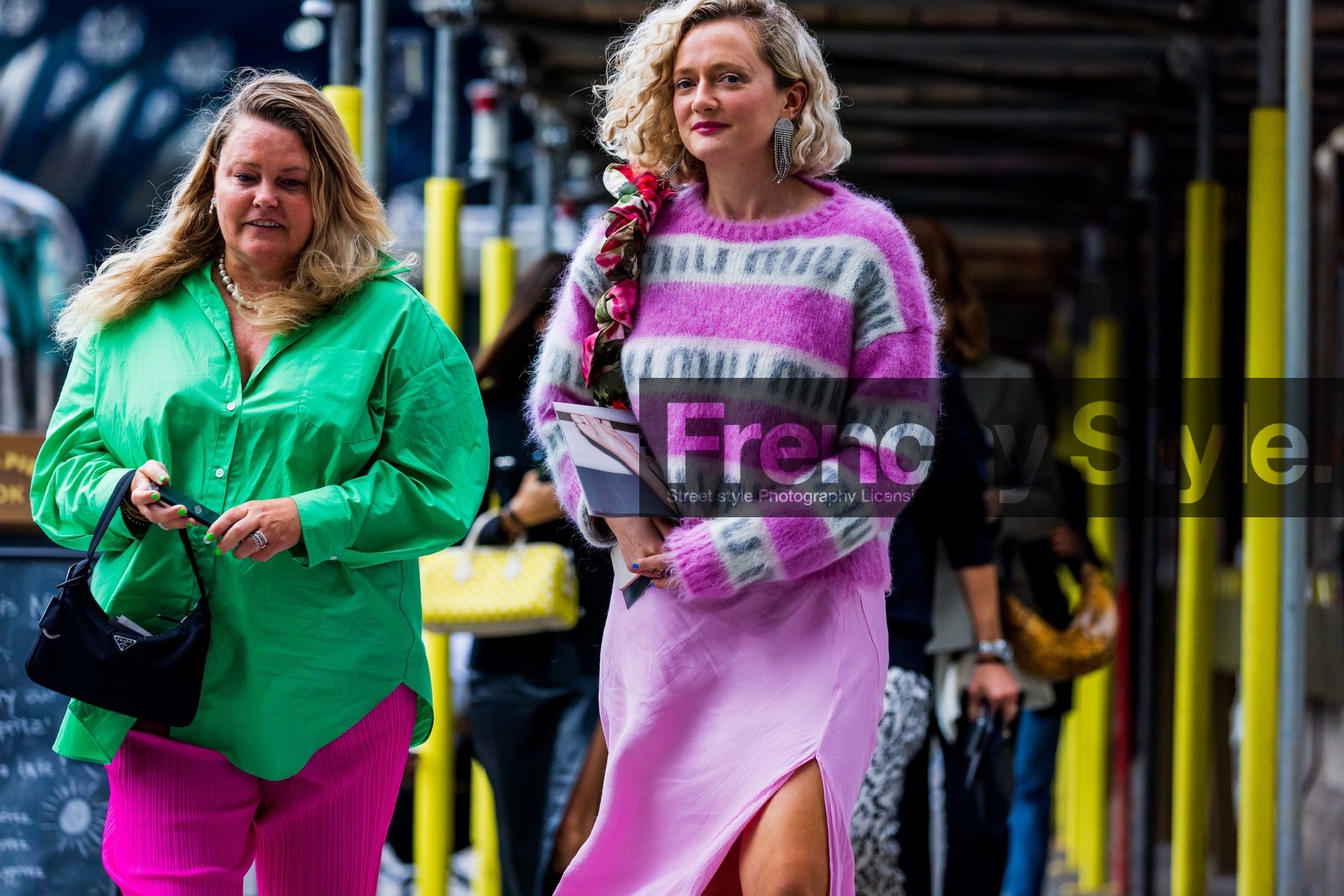 green, green shirt, pink, miu miu, jumper, nylon prada, prada, pleated trousers, black, midi skirt, silk, fashion week, frenchystyle, FW, jonathan paciullo, street style, SPRING SUMMER 2022, SS 22, LFW, LONDON, horizontal, atmosphere details, detail