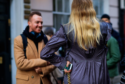 pleats, purple jacket, ruffles, fashion week, frenchystyle, FW, jonathan paciullo, street style, LFW, LONDON, AUTUMN WINTER 2018-2019, AW 18-19, FALL WINTER 2018-2019, FW 18-19, horizontal, atmosphere details, detail