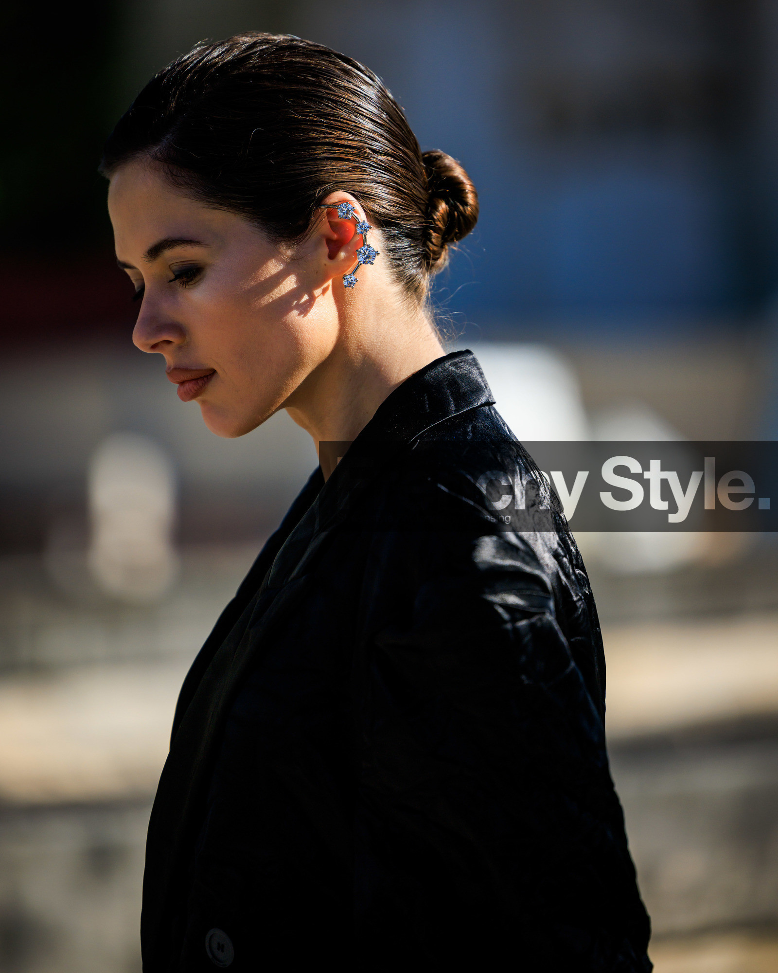 PARIS, PFW, fashion week, frenchystyle, FW, jonathan paciullo, street style, SPRING SUMMER 2024, SS 24, vertical, atmosphere details, detail