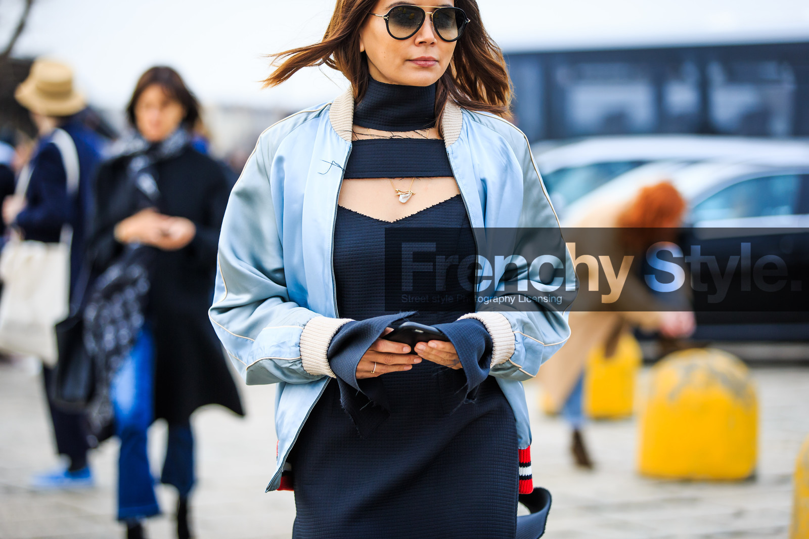 atmosphere details, AUTUMN WINTER 2016-2017, aviator sunglasses, AW 16-17, black dress, blue jacket, bomber jacket, Christine Centenera, detail, FALL WINTER 2016-2017, fashion week, frenchystyle, FW, FW 16-17, geometric, graphic dress, gucci, horizontal, jonathan paciullo, LFW, LONDON, MENSWEAR, satin, street style, sunglasses