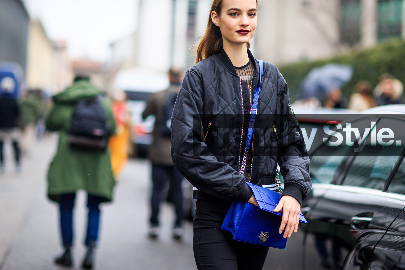 atmosphere details, AUTUMN WINTER 2016-2017, AW 16-17, black jacket, blue bag, bomber jacket, christian dior, dark lips, detail, FALL WINTER 2016-2017, fashion week, frenchystyle, FW, FW 16-17, horizontal, jonathan paciullo, leather bag, LFW, LONDON, Maartje Verhoef, MENSWEAR, model, street style