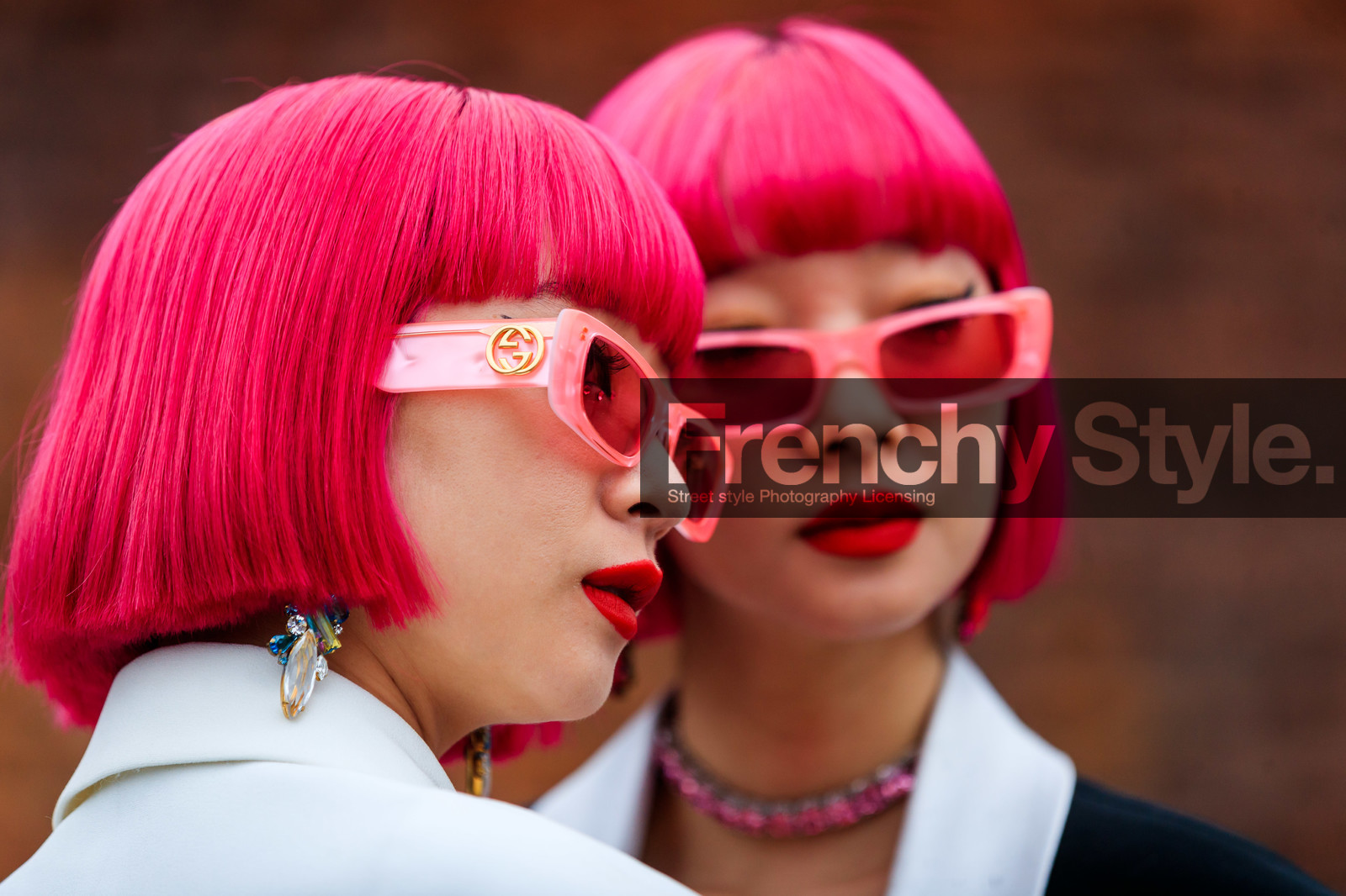Ami and Aya Suzuki, pink hair, pink sunglasses, pink necklace, dyed hair, gucci sunglasses, close up detail, fashion week, frenchystyle, FW, jonathan paciullo, street style, PFW, PARIS, AUTUMN WINTER 2020-2021, FALL WINTER 2020-2021, FW 20-21, horizontal, detail, atmosphere details