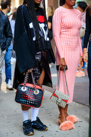black skirt, black sneakers, black sweater, braids, fashion week, frenchystyle, full length, FW, jan-michael quammie, jonathan paciullo, leather bag, leather skirt, NEW YORK, NYFW, oversize, printed sweater, red bag, SPRING SUMMER 2018, SS 18, street style, supreme, vertical, vinyl, white socks