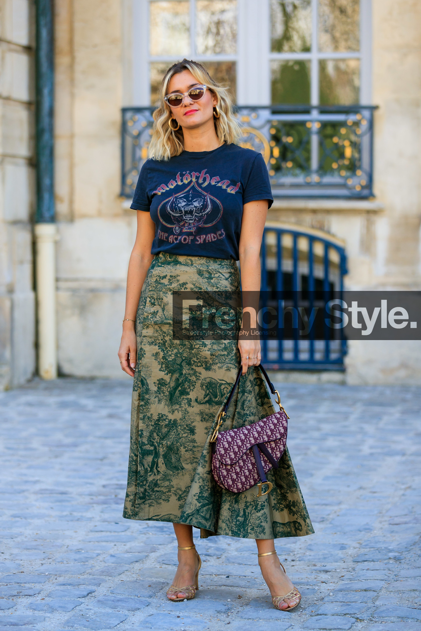 adenorah, black t shirt, christian dior, golden shoes, graphic bag, graphic skirt, green skirt, leather bag, leather shoes, monogram, printed bag, printed skirt, printed t shirt, red bag, saddle bag, sunglasses, fashion week, frenchystyle, FW, jonathan paciullo, street style, PFW, PARIS, AUTUMN WINTER 2019-2020, AW 19-20, FALL WINTER 2019-2020, FW 19-20, vertical, full length