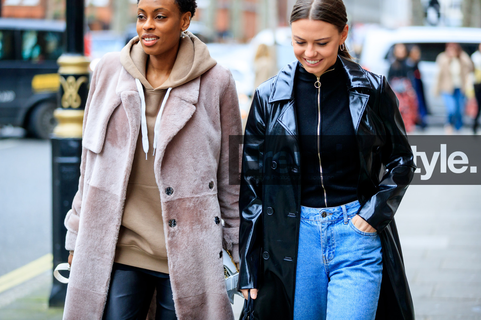 atmosphere details, AUTUMN WINTER 2017-2018, AW 17-18, beige sweater, black coat, black jacket, black pants, black sweater, blue denim, denim pants, detail, donna wallace, FALL WINTER 2017-2018, fashion week, felicity kay, frenchystyle, Fur coat, FW, FW 17-18, hoodie, horizontal, jeans, jonathan paciullo, leather coat, leather pants, LFW, LONDON, pink coat, pink fur, street style, trousers, vinyl, white bag, zip