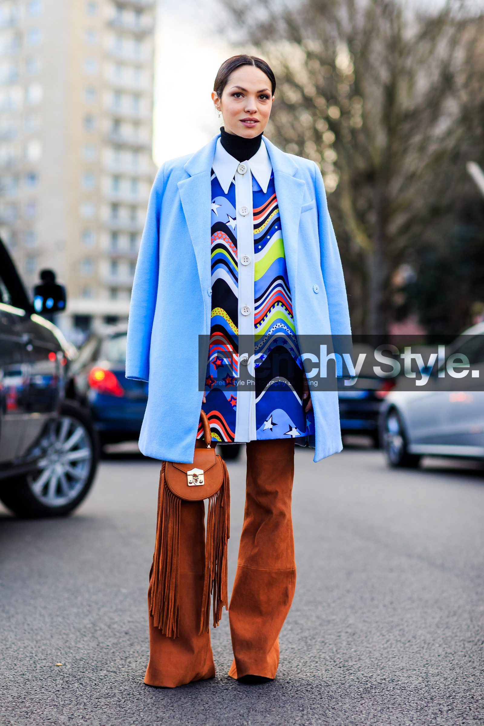 AUTUMN WINTER 2016-2017, AW 16-17, blue coat, brown pants, camel bag, FALL WINTER 2016-2017, fashion week, frenchystyle, fringes, full length, FW, FW 16-17, geometric, graphic shirt, jonathan paciullo, leather bag, leather pants, over the shoulder, PARIS, PFW, printed shirt, psychedelic, street style, suede pants, trousers, vertical