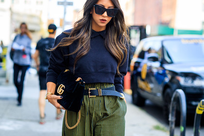 atmosphere details, black bag, black belt, black sweater, cropped top, detail, fashion week, frenchystyle, FW, graphic pants, green pants, gucci, hoodie, horizontal, jonathan paciullo, leather bag, leather belt, NEW YORK, NYFW, printed pants, SPRING SUMMER 2018, SS 18, street style, striped pants, sunglasses, trousers, velvet