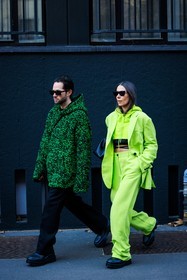 printed hoodie, black pants, black boots, leather boots, cropped hoodie, fluo green hoodie, crossed laces top, animal print fluo look, black sunglasses, fluo green pants, alice barbier, JS roques, alice & j.s, fashion week, frenchystyle, FW, jonathan paciullo, street style, vertical, full length