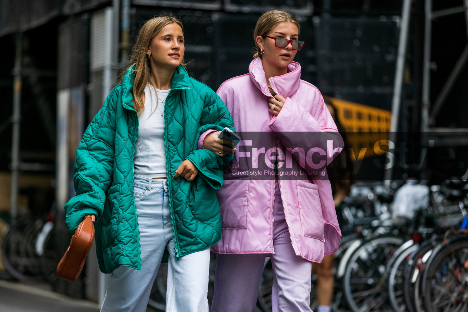 Tippie Hogh, Chloé Monchamp, green coat, green down jacket, pink coat, light pink coat, light pink pants, light pink p, pink pants, denim, light blue jeans, blue jeans, loose jeans, loose pants, oversize jeans, oversize pants, oversize coat, oversize down jacket, quilted coat, red sunglasses, square shape glasses, fashion week, frenchystyle, FW, jonathan paciullo, street style, SPRING SUMMER 2022, SS 22, COPENHAGEN, CPHFW, atmosphere details, horizontal