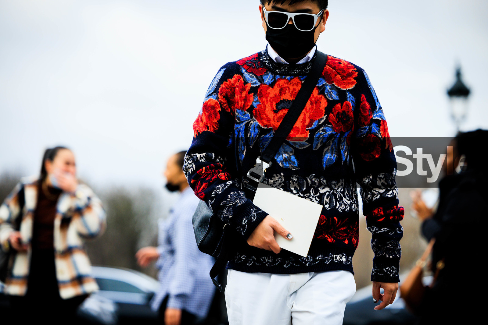 menswear, fashion week, frenchystyle, FW, jonathan paciullo, street style, PFW, PARIS, FALL WINTER 2022-2023, AUTUMN WINTER 2022-2023, FW 22-23, atmosphere details, detail, horizontal