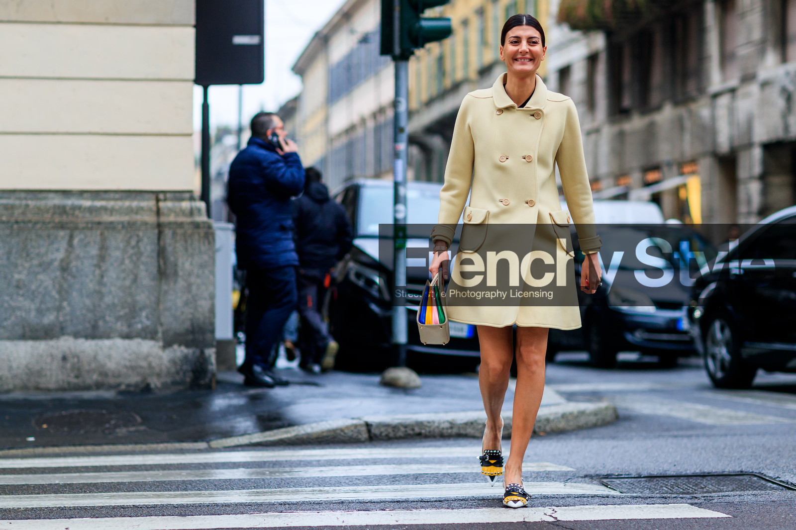 high heels, leather bag, leather shoes, multicolor bag, yellow coat, yellow shoes, fashion week, frenchystyle, FW, jonathan paciullo, street style, MFW, MILAN, AUTUMN WINTER 2018-2019, FALL WINTER 2018-2019, FW 18-19, horizontal, atmosphere details, full length, giovanna battaglia