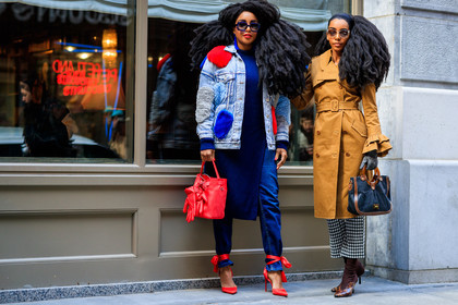 black bag, blue denim, blue dress, camel coat, denim pants, embroidered jacket, gingham, graphic bag, graphic jacket, graphic pants, high heels, jeans, knit dress, leather bag, leather shoes, patchwork, printed bag, printed jacket, printed pants, red bag, red shoes, sunglasses, trench coat, trousers, street style, jonathan paciullo, FW, frenchystyle, fashion week, NYFW, NEW YORK, AUTUMN WINTER 2018-2019, AW 18-19, FALL WINTER 2018-2019, FW 18-19, atmosphere details, horizontal, full length, Cipriana And Takenya Quann