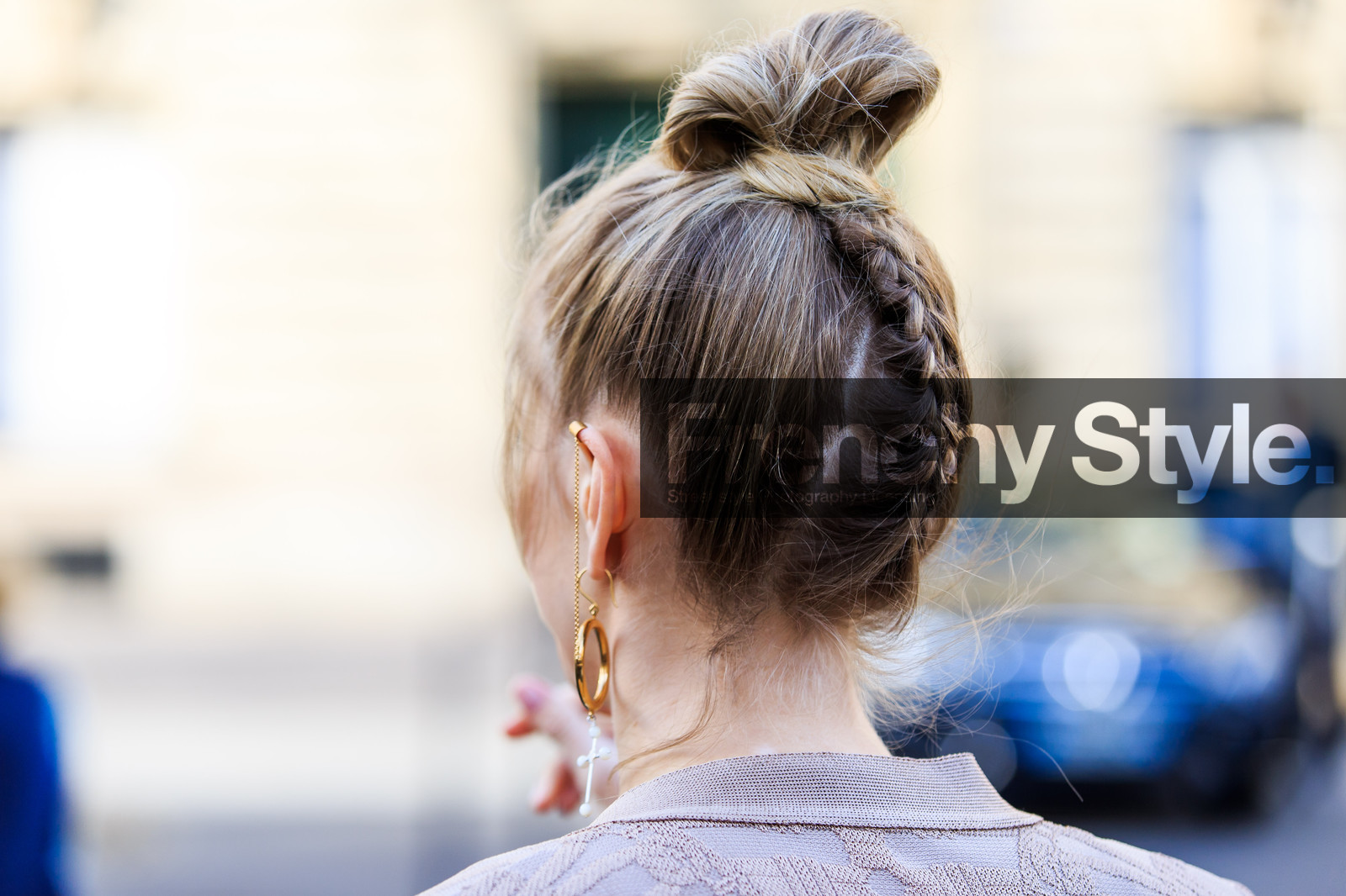 atmosphere details, AUTUMN WINTER 2016-2017, AW 16-17, braids, bun, detail, elena perminova, FALL WINTER 2016-2017, fashion week, frenchystyle, FW, FW 16-17, horizontal, jonathan paciullo, PARIS, PFW, street style