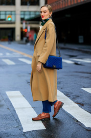 hannah baxter, beige coat, green scarf, silk scarf, white shirt, piercing, red lipstick, navy blue leather bag, chanel bag, quilted bag, gucci shoes, camel leather shoes, camel leather loafers, orange socks, floral printed socks, blue jeans, fashion week, frenchystyle, FW, jonathan paciullo, street style, AUTUMN WINTER 2020-2021, FALL WINTER 2020-2021, FW 20-21, vertical, full length, NYFW, NEW YORK